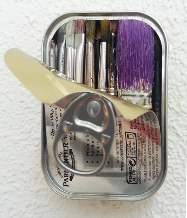 Reliquaire, boite de sardines et pinceaux usagés, 2016